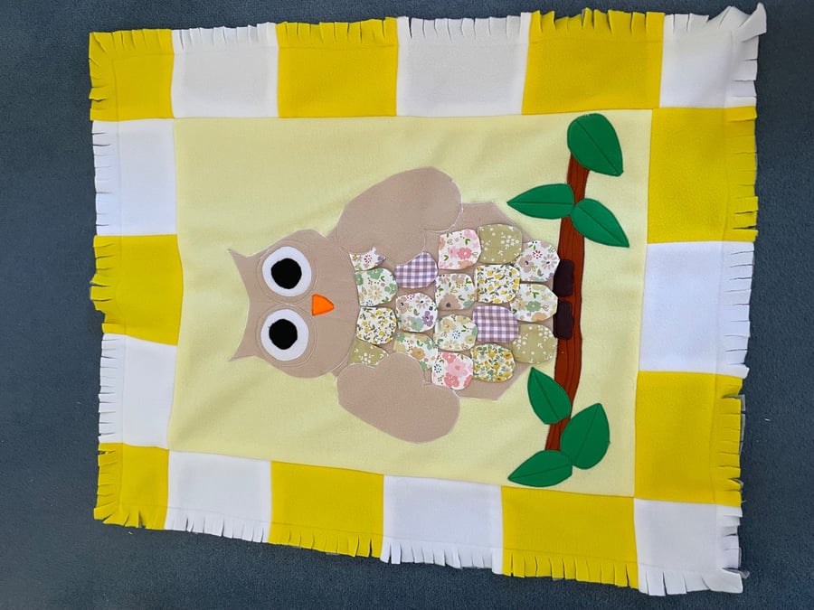 Baby appliqued quilt 