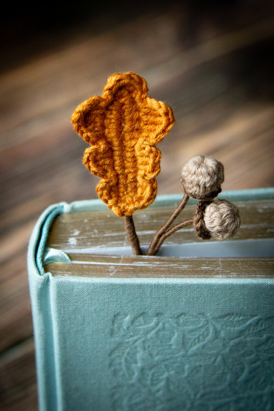 Oak Leaf Crochet Bookmark 