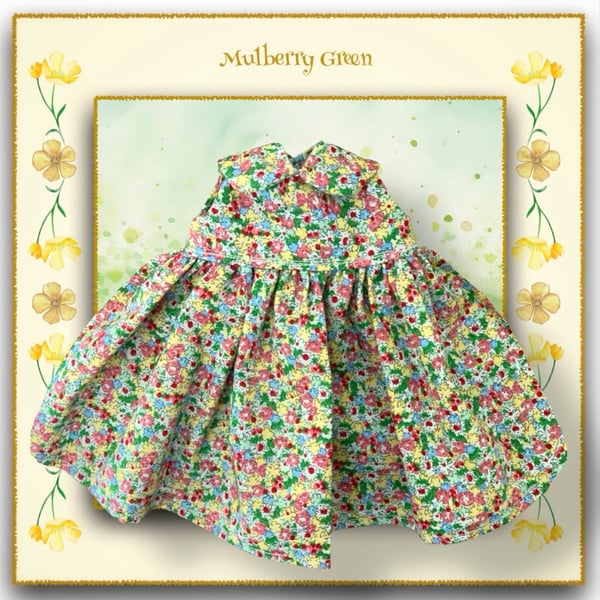 Ditsy Print Dress to fit the Mulberry Green Dolls