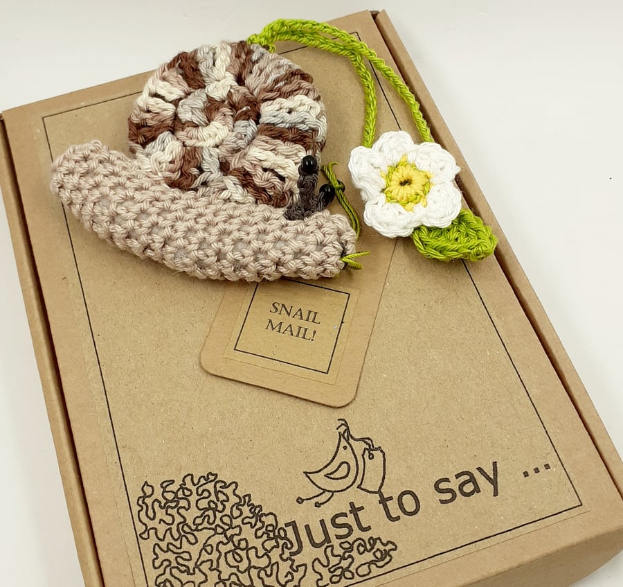 Crochet Snail - Alternative to a Greetings Card