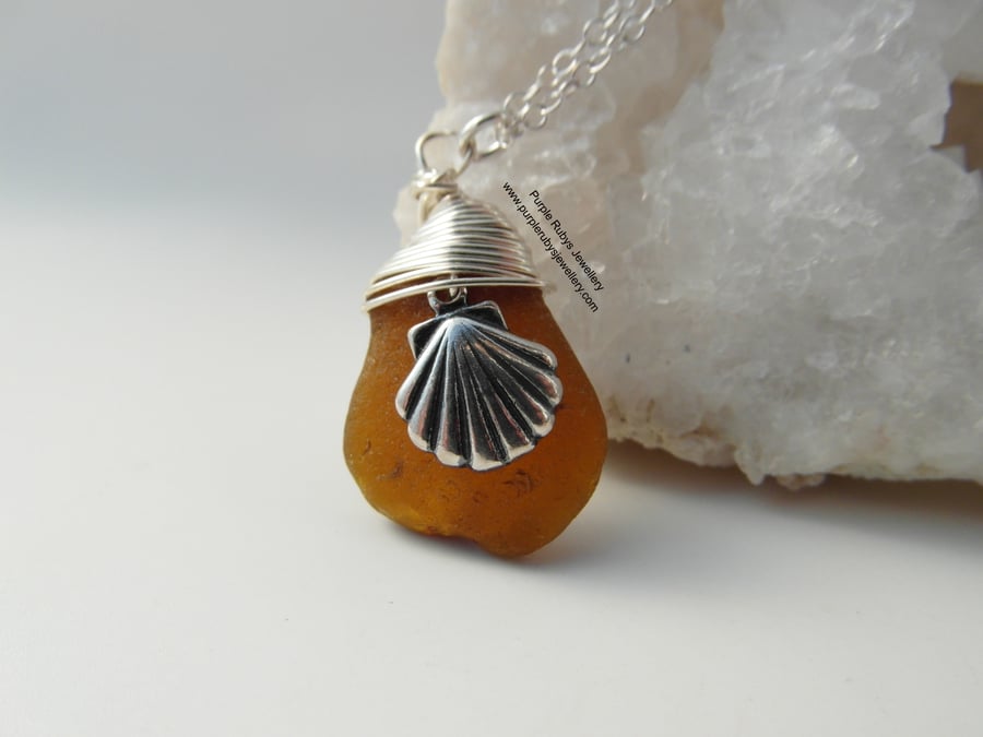 Mermaids Tear Necklace in Amber with Sea Shell Charm, Sterling Silver N436