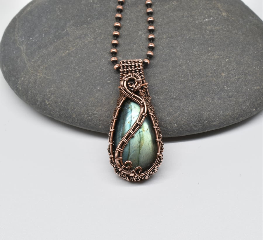 Green Labradorite and Copper Wire Woven Pendant