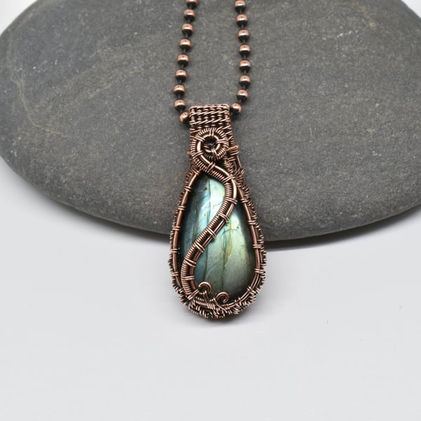 Green Labradorite and Copper Wire Woven Pendant