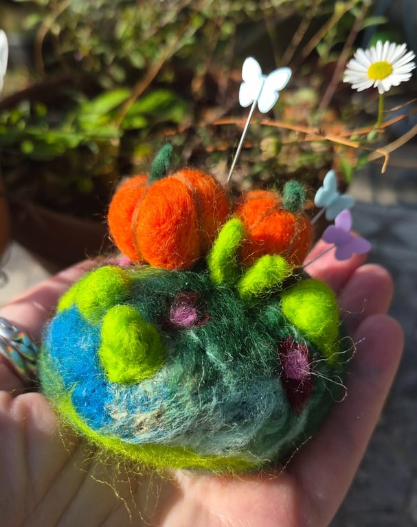 Pumpkin Pincushion 
