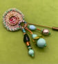 Dangly pin with vintage beads  - Image 6