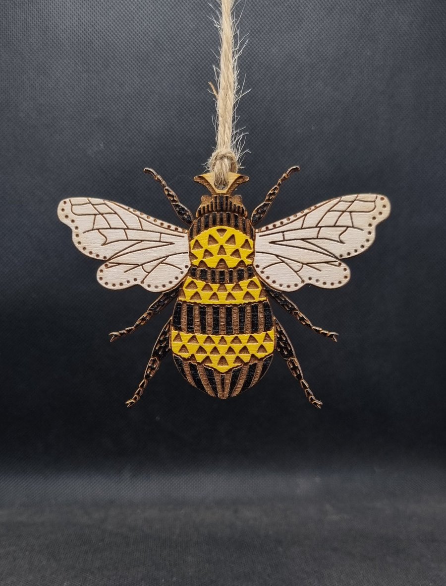 Folk Art Bee decoration, laser-cut and laser-etched on wood hand painted