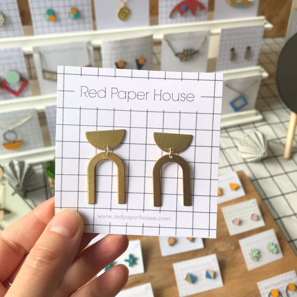 Cleo Curve Brass Geometric Earrings