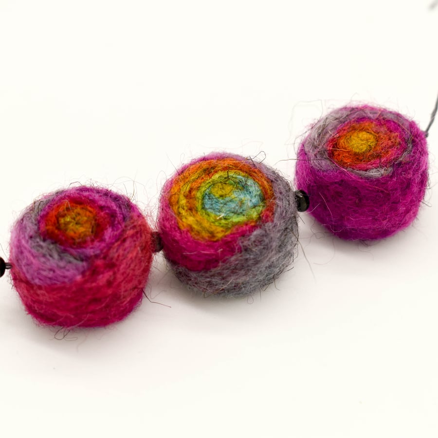 SOLD - Felted bead necklace in multicoloured wool