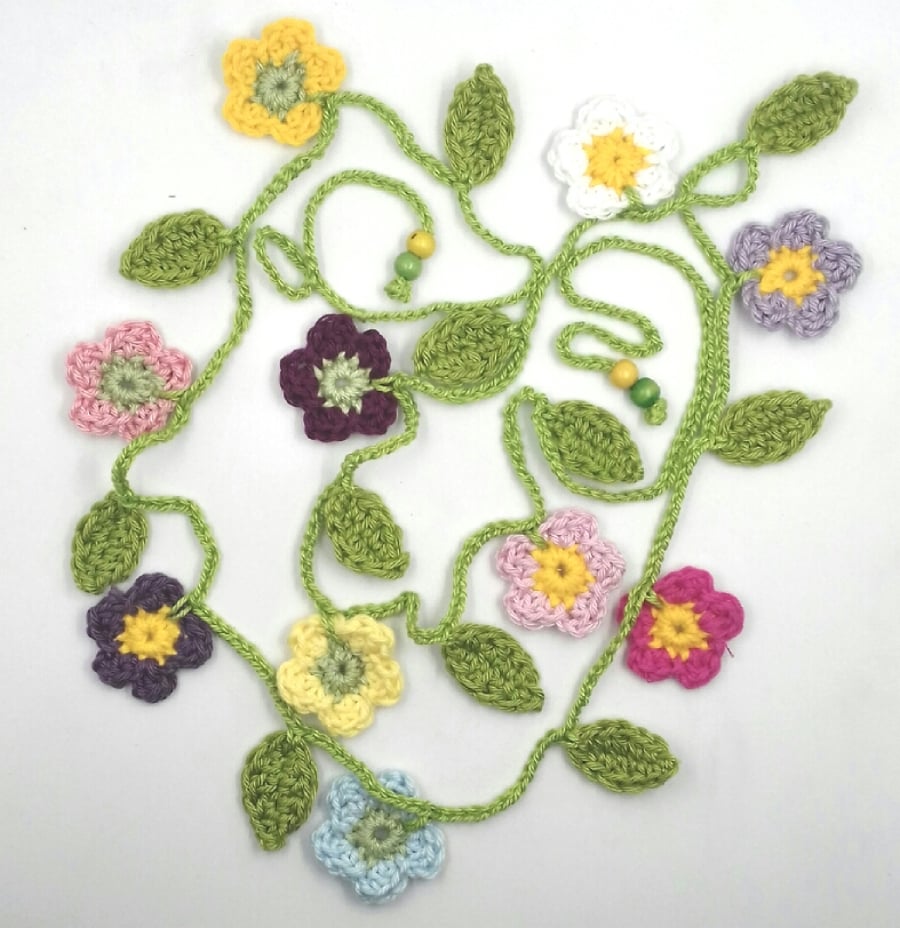 Crochet Garland in Spring Colours 