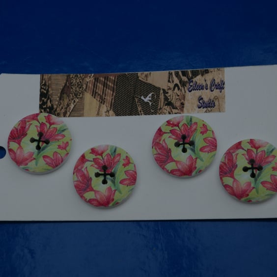 Set of 4 Wooden Flower Printed Buttons