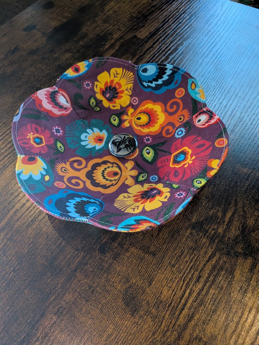 Handmade Folk Textile Bowl – Water-Resistant White Fabric Trinket Dish