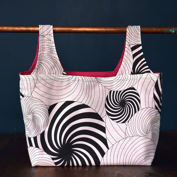shopping bag – psychedelic swirl with cerise interior