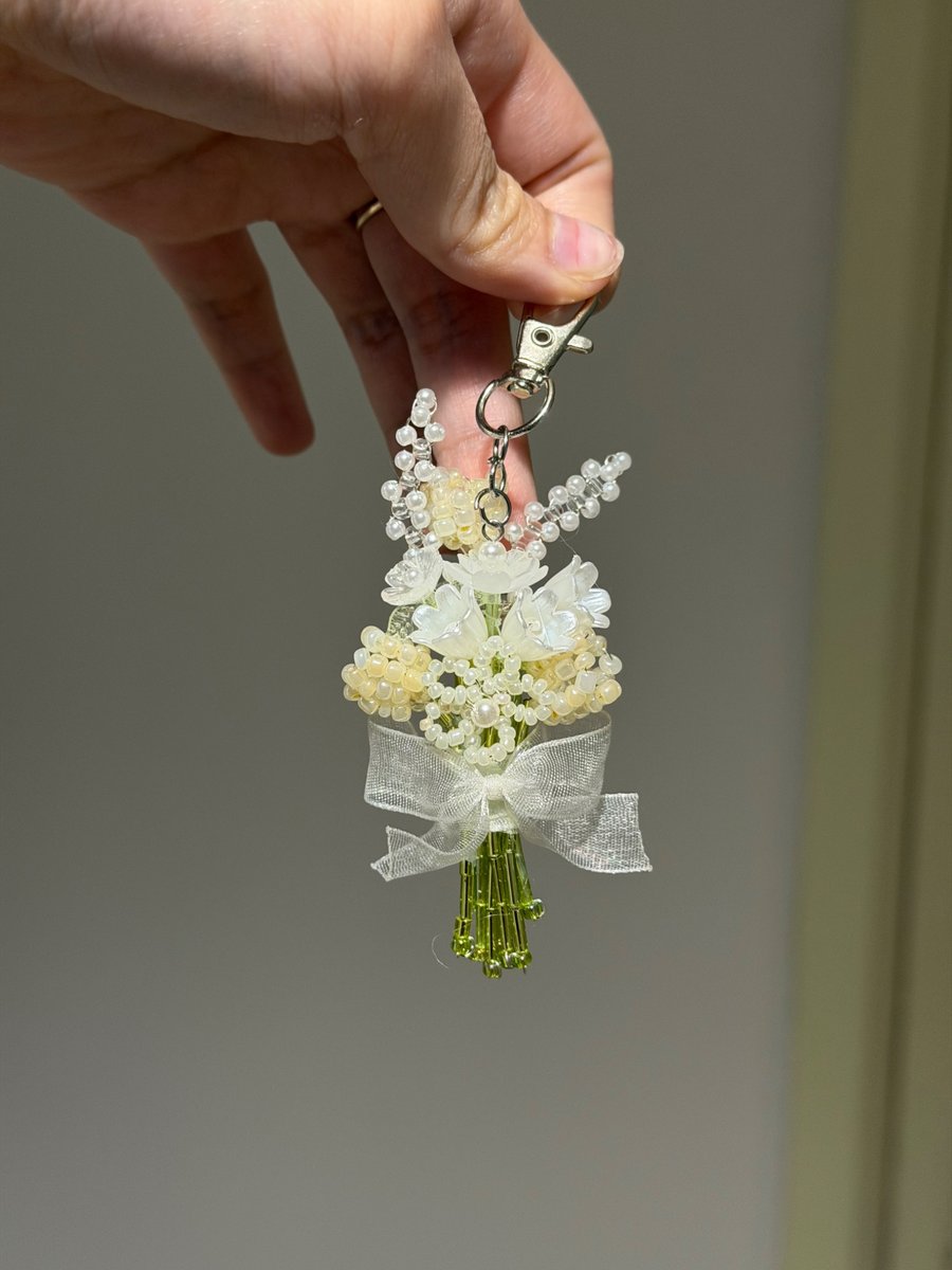 Handmade beaded flower bouquet keychain