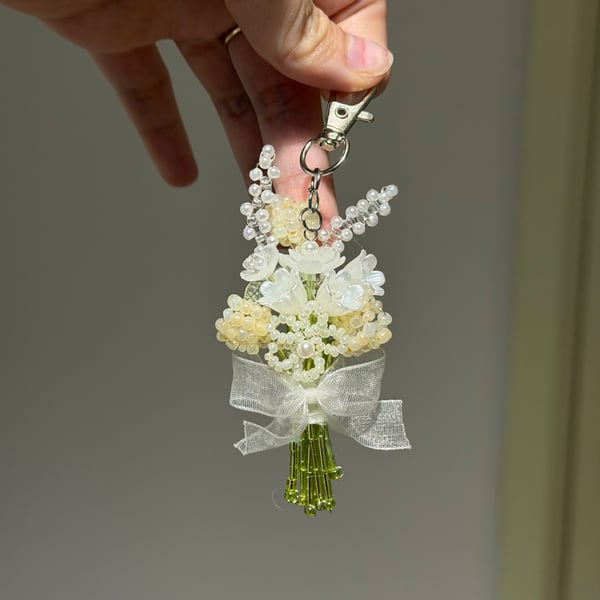 Handmade beaded flower bouquet keychain
