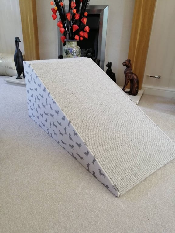Extra wide Shallow Incline Pet Ramp - 32cms H x 38cms W x 75 cms L base