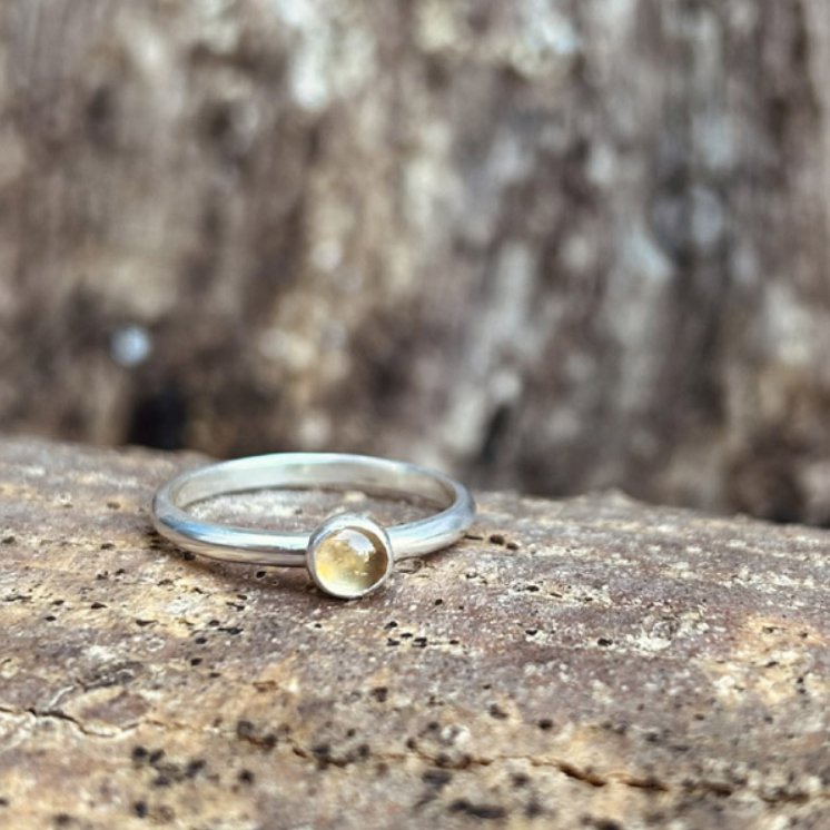 Citrine single stone ring