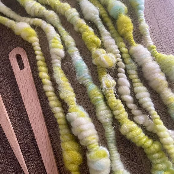 Art Yarn Handspun Devon Closewool, Corriedale and Flax Linen