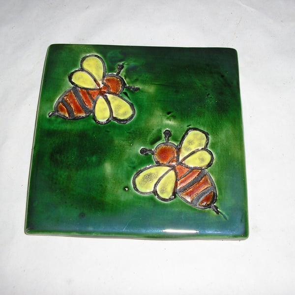 POTTERY DECORATIVE TILE COASTER WITH BEES