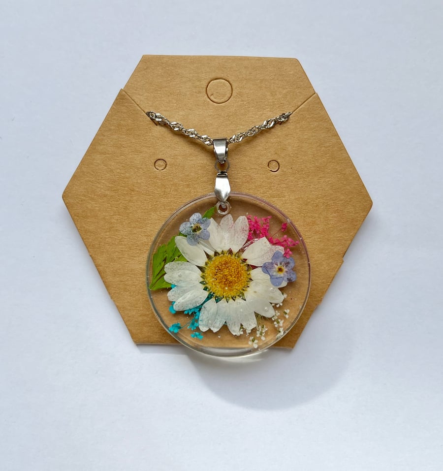 Dried flower Resin Necklace 