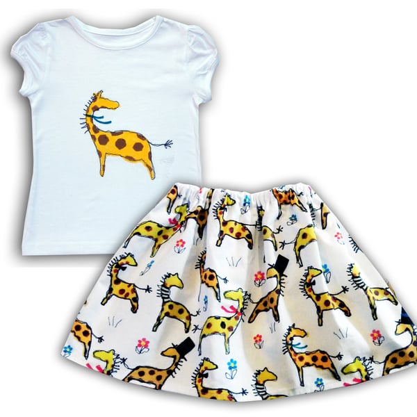 Girl's Giraffe Skirt and T-Shirt Outfit