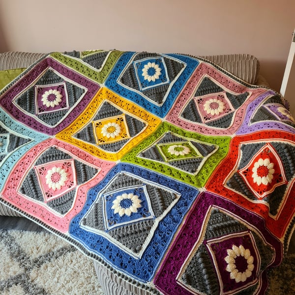 Crochet Blankets and Patchwork Quilts on Folksy