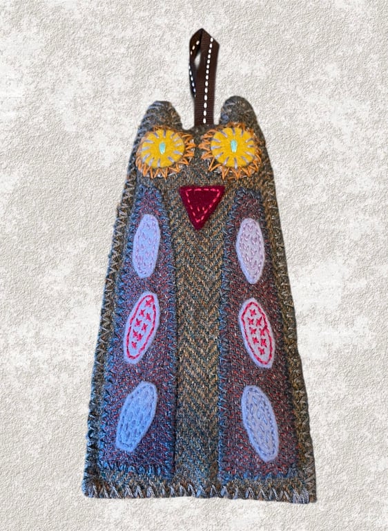 Tweedie Owl Lavender filled house decoration (FO20)