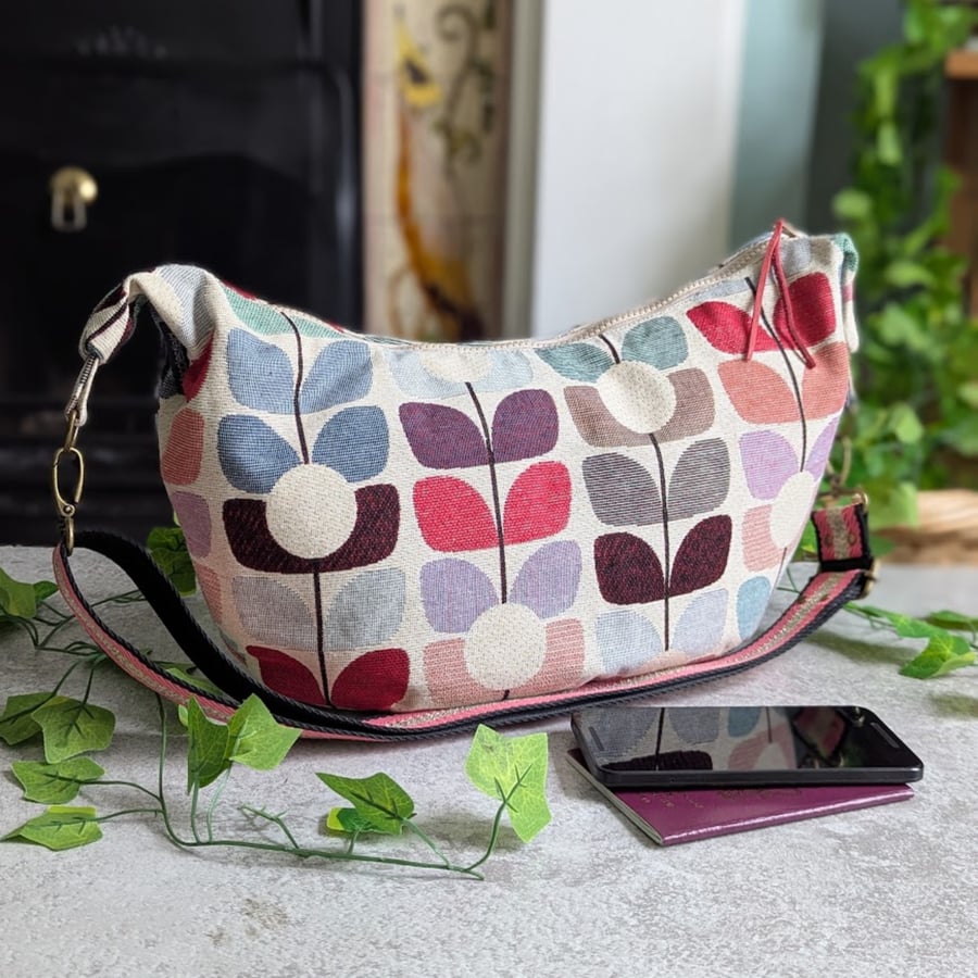 Large Dumpling Bag, Sling Style Cross Body Bag Retro Flower Design
