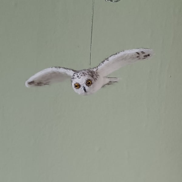 Owls in flight, Snowy owl style, individually needle felted sculptures 