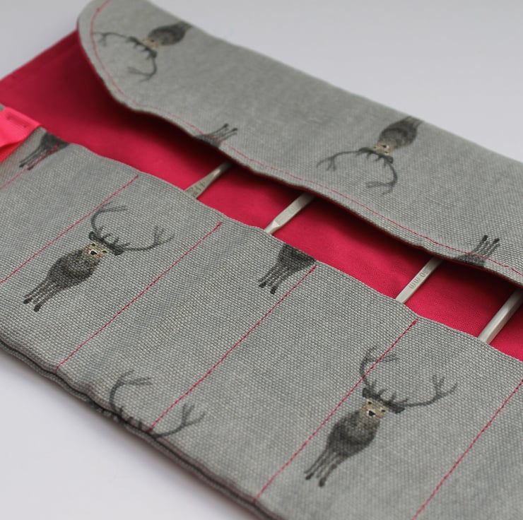 Sophie Allport highland stag crochet needle hoo... Folksy