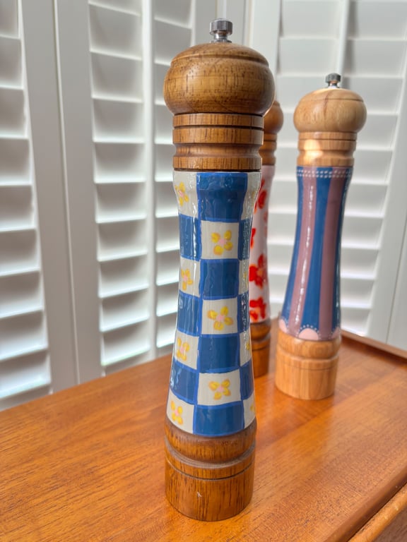 10 inch hand painted salt or pepper mill,salt grinder, tall salt mill