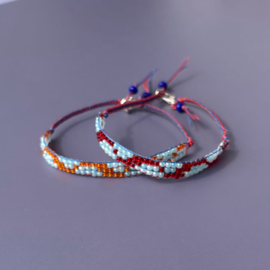 Glass Seed Bead Friendship Bracelet - Wave