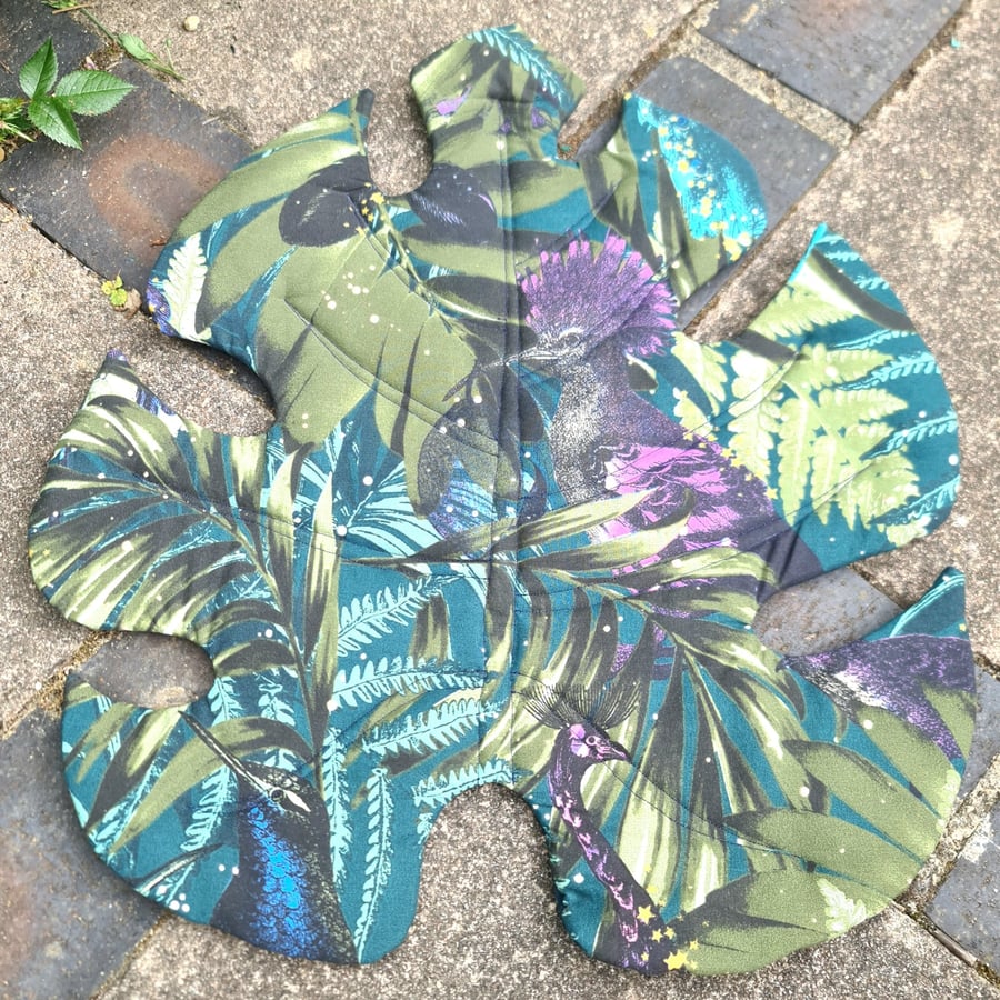 Monstera Leaf Mat - Tropical Night 