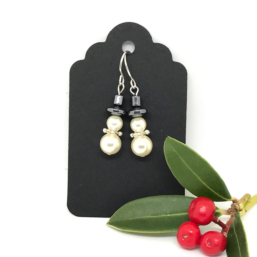  Pearl Snowman Earrings, Christmas Novelty Earrings