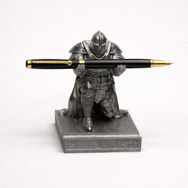Knight Pen Holder Desk Organiser 100 - 75 - 115 mm