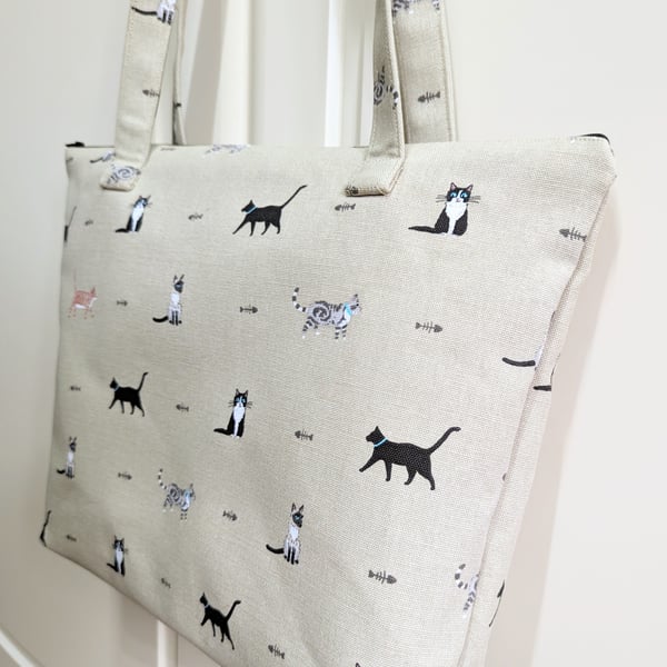 Handbag made in Sophie Allport Cats fabric