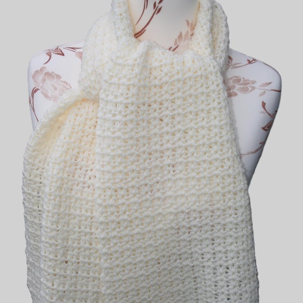 Pretty Cream Shade Crocheted Scarf 
