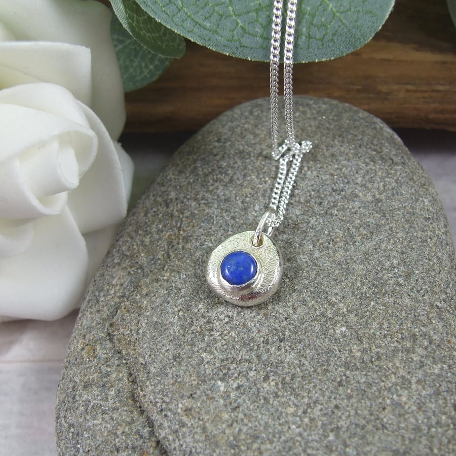 Lapiz Lazuli Necklace. Sterling and Recyced Silver 