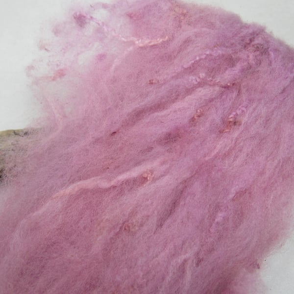 10g Naturally Dyed Pale Pink BFL Shetland Felting Wool