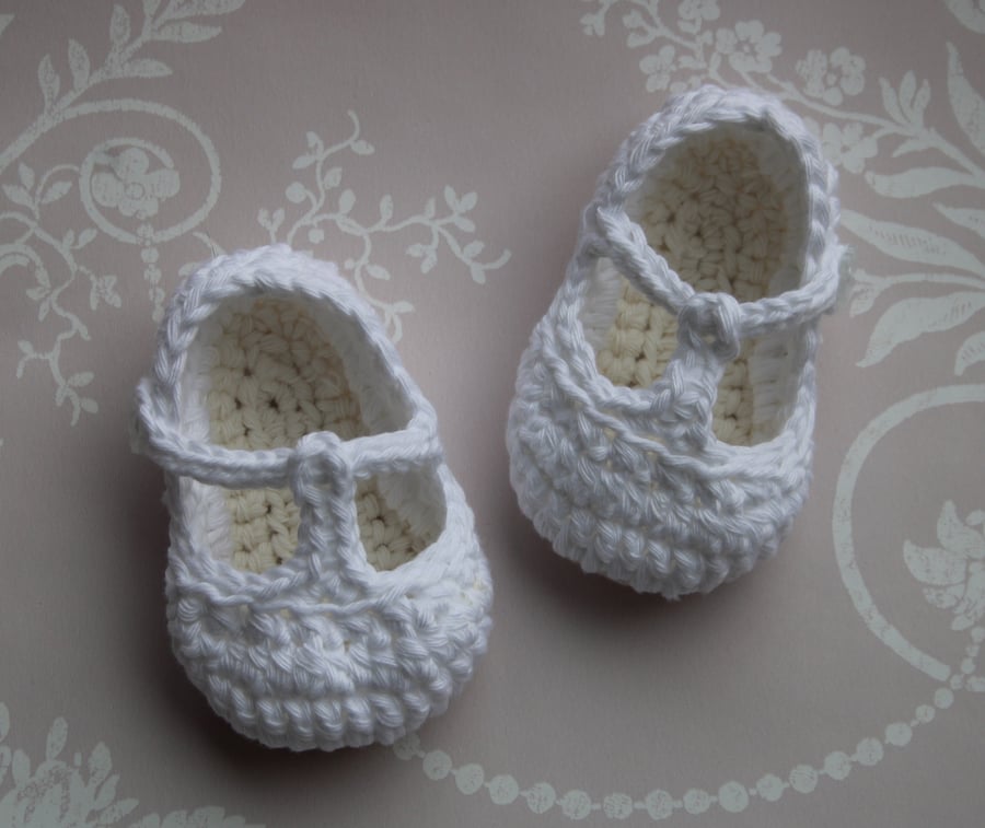Traditional T-Strap Baby Shoes - 100% Cotton White and Cream - Baby Girl