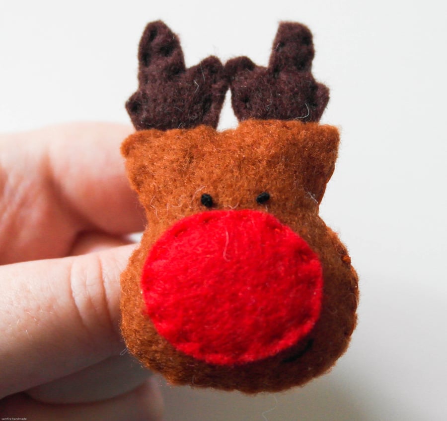 Perfectly Imperfect Handmade Reindeer Felt Brooch, Christmas Reindeer Xmas Pin