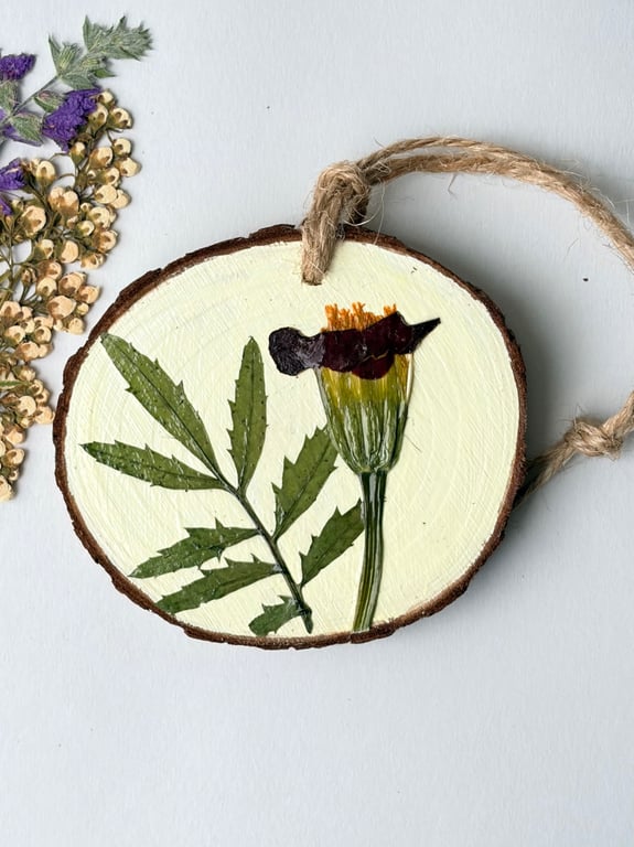 Pressed Marigold Flower Wood Slice – Hand Painted Rustic Botanical Hanging