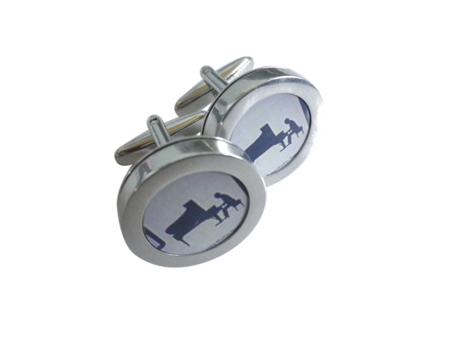 The Pianist cufflinks, free shipping, gift wrapped, beautiful image, Ref 1234