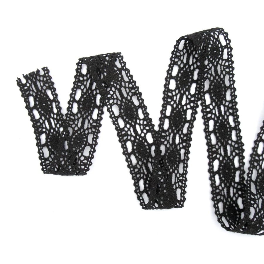 Black Lace - 1 metre