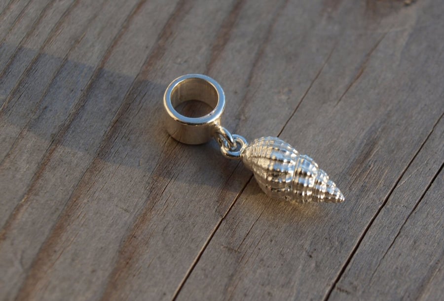 Shell 'Pandora Fit' Charm Small