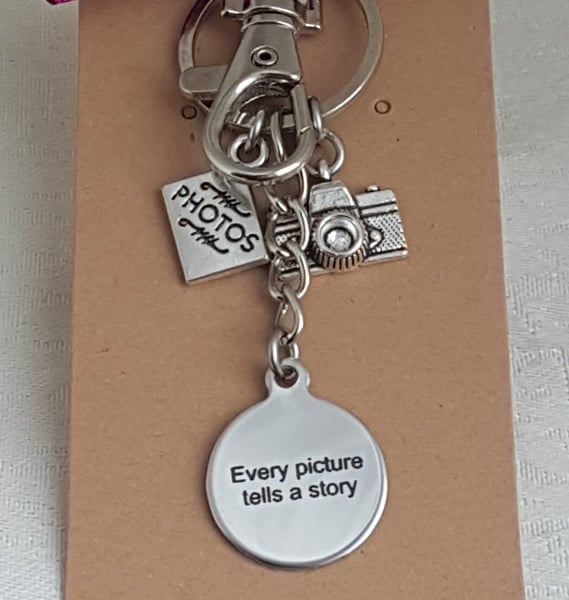 Gorgeous Every Picture Tells A Story Key Ring - Bag Charm - Type A