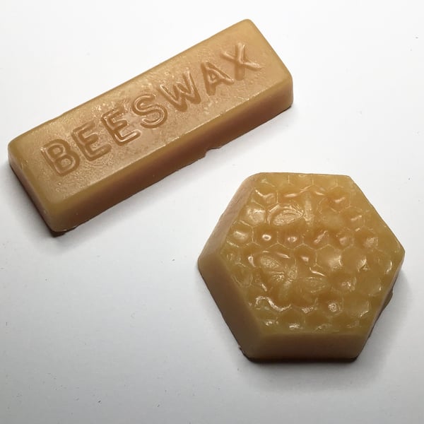 Small Block of Beeswax - 10g