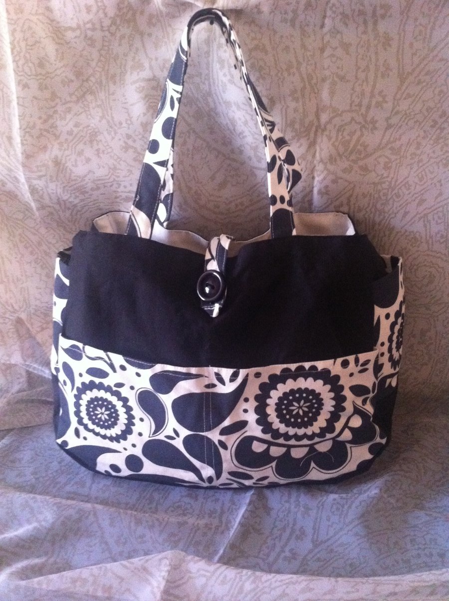 Monochrome Delight Handbag 