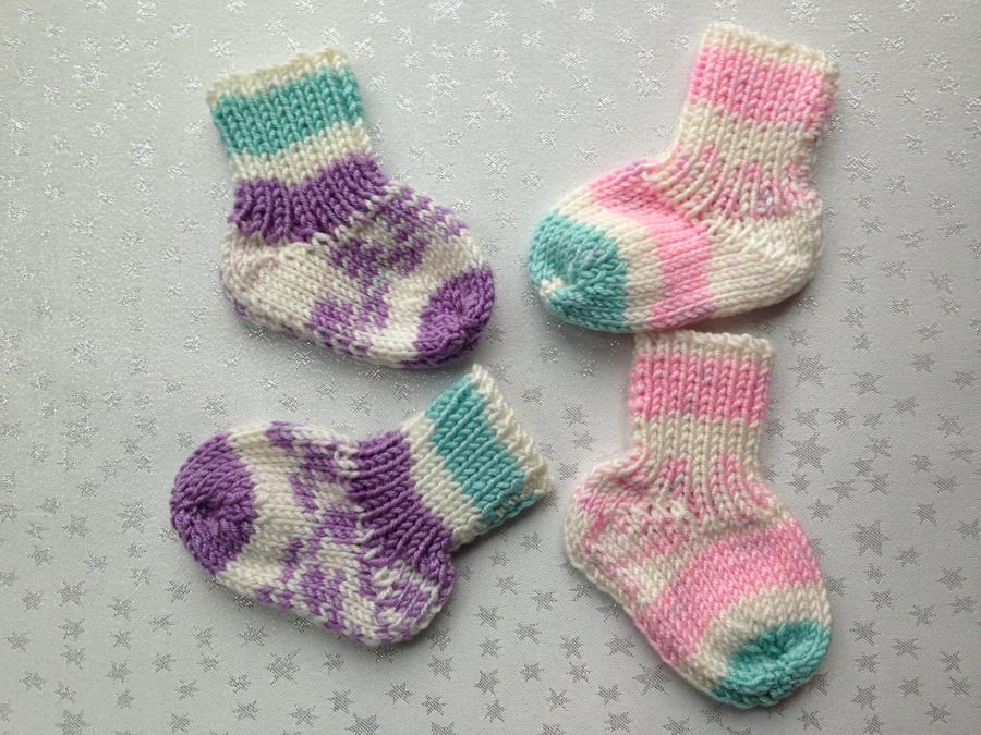 Premature baby socks (2 pairs)