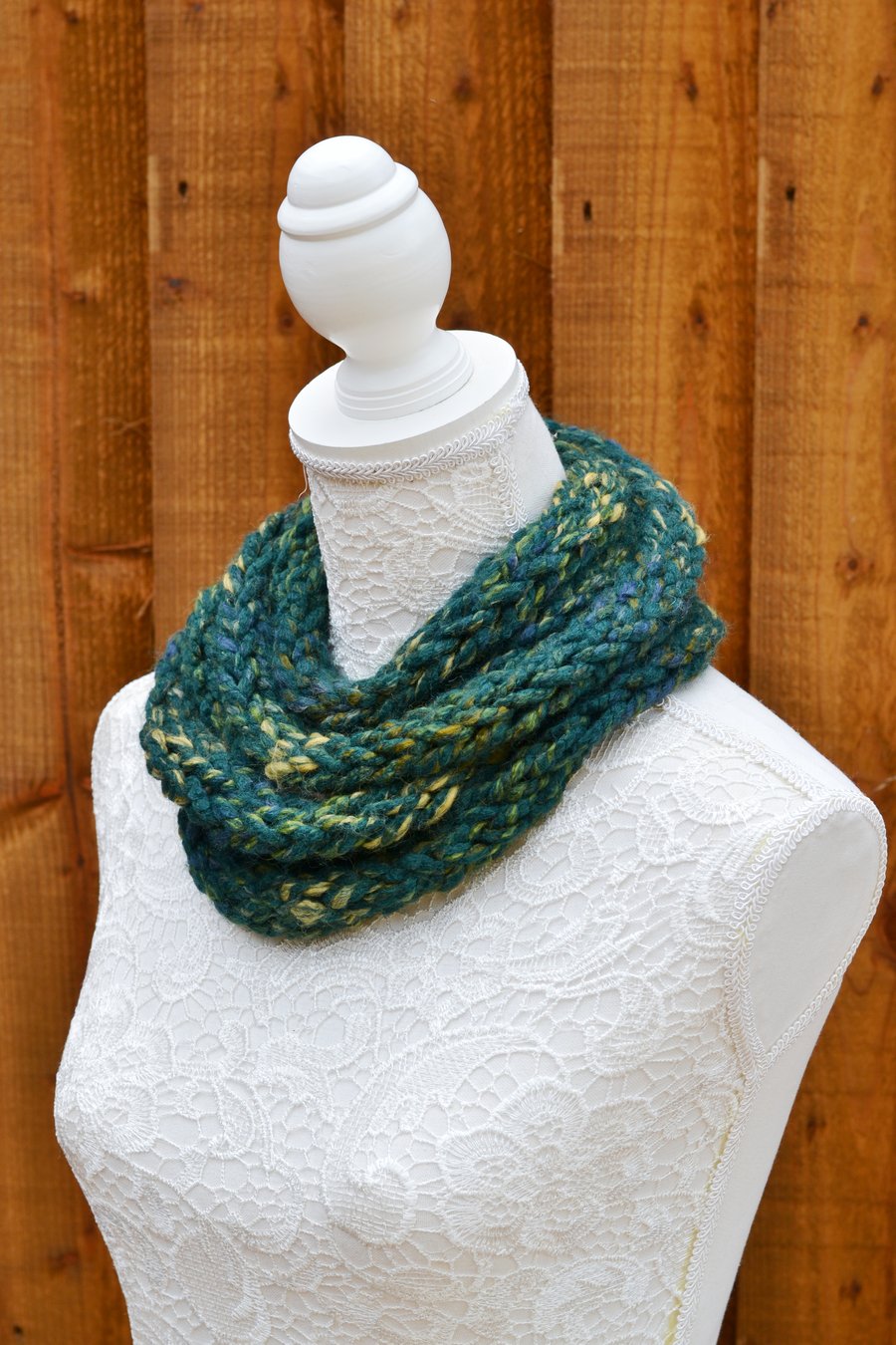  Scarf  Knitted Green Multi Super Chunky RopeCowl Neck warmer
