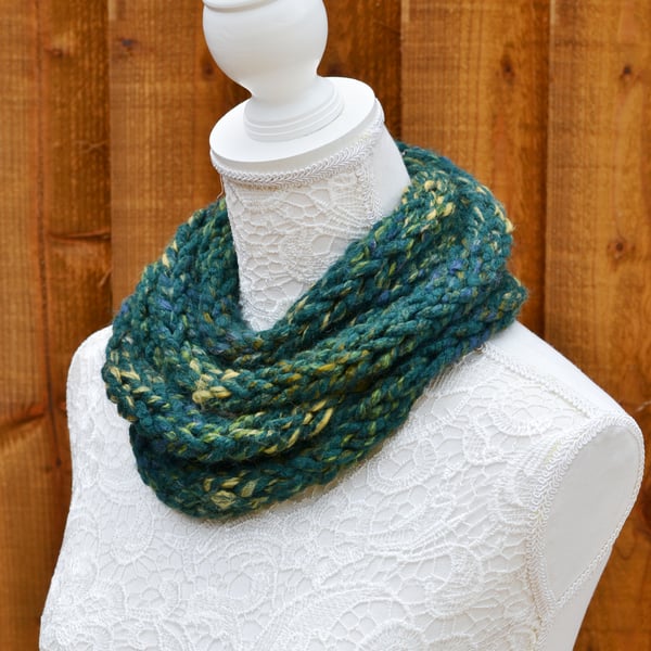  Scarf  Knitted Green Multi Super Chunky RopeCowl Neck warmer